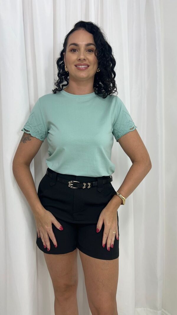 Blusa Verde Água Bordada