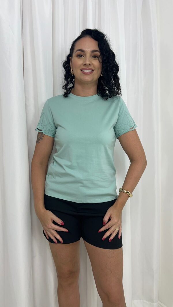 Blusa Verde Água Bordada