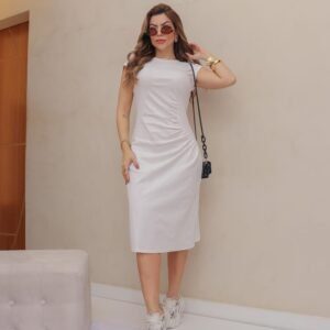 Vestido Branco Básico Elegante
