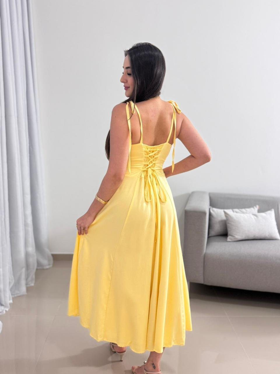 Vestido Midi Amarelo Pastel 2 Vestido Midi Amarelo Pastel - Imagem 2