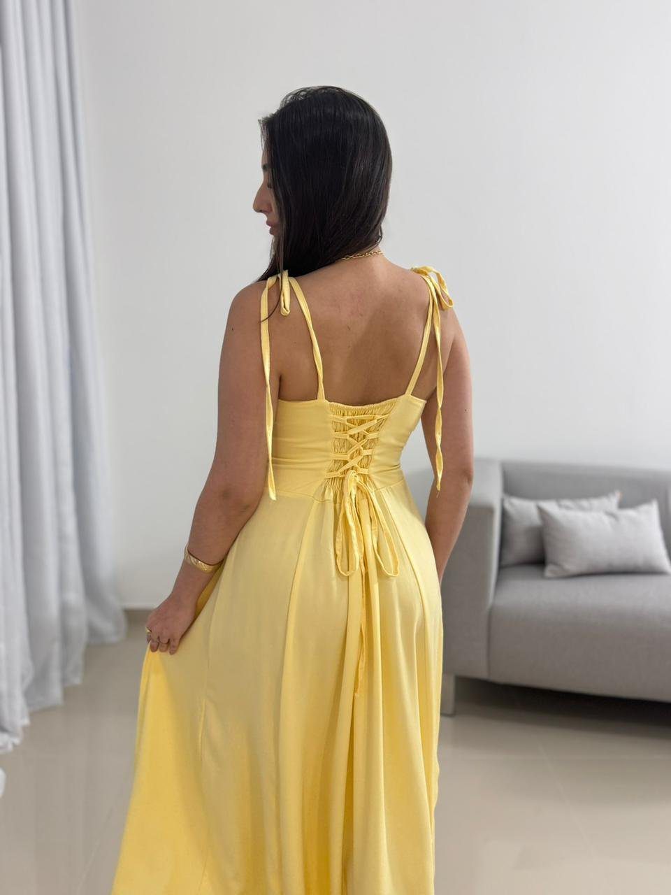 Vestido Midi Amarelo Pastel 4 Vestido Midi Amarelo Pastel - Imagem 4