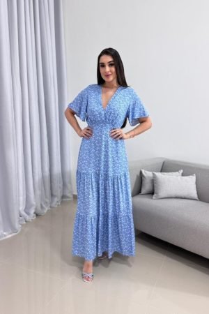 Vestido-Longo-Azul-Floral-–-Manga-Curta-e-Saia-em-Camadas-1.jpeg
